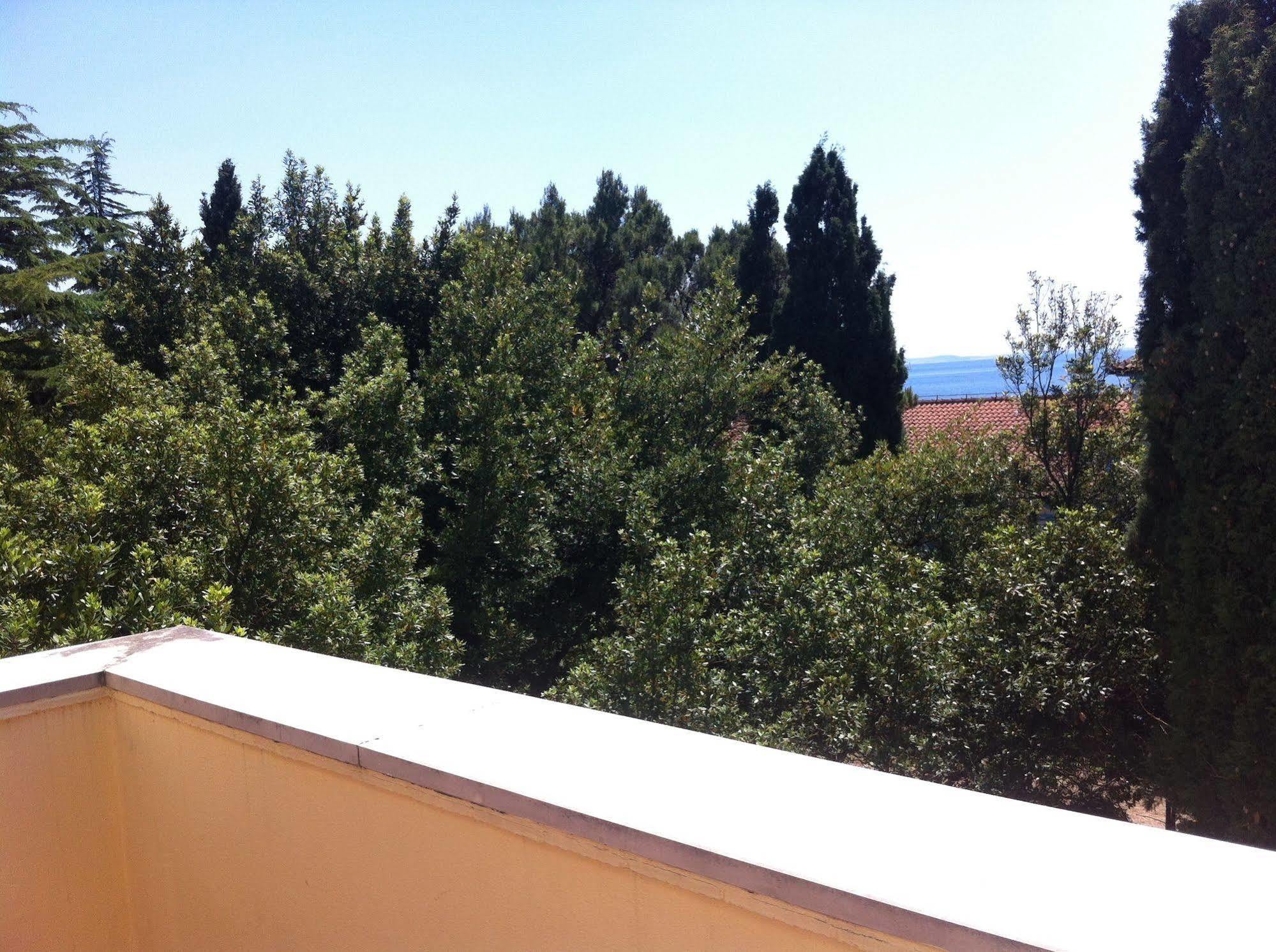 Lovorka - Drazica 3* Krk Town